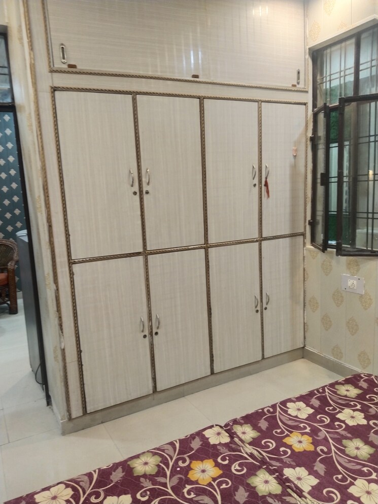 Room, vikash khand 1.5 Bedroom 600 Sq.Ft. Builder Floor In Vikash Khand Lucknow 8945059