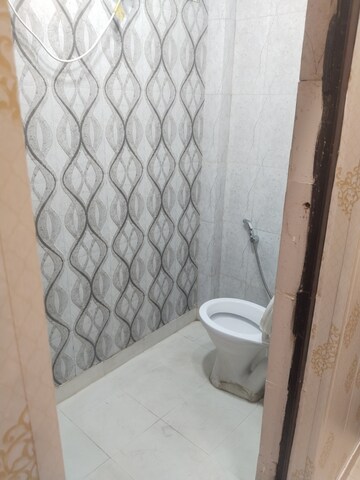 Bathroom in 1.5 BHK Builder Floor at Vikash Khand – for Rent