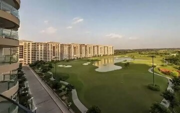 2 BHK Apartment For Rent in Ambience Island Lagoon, Sector 24