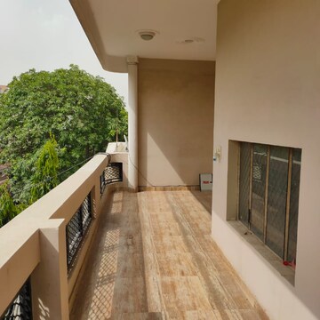Balcony in 2 BHK Builder Floor at Palam Vihar – for Rent