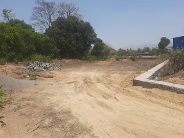 Plot Area in  Land at Waklan – for Rent