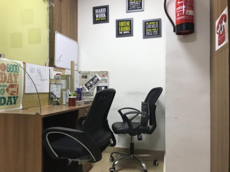 Team Area, bhutani-experience Commercial Office Space 1160 Sq.Ft. In Sector 32 Noida 8945116