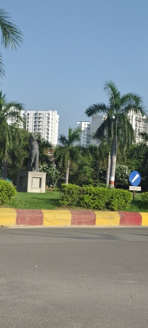  Plot For Sale in Ansal Sushant Golf city, Sushant Golf City