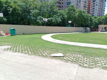 3 BHK Builder Floor – Garden View at RPS Palm Drive, Sector 88 - for Sale