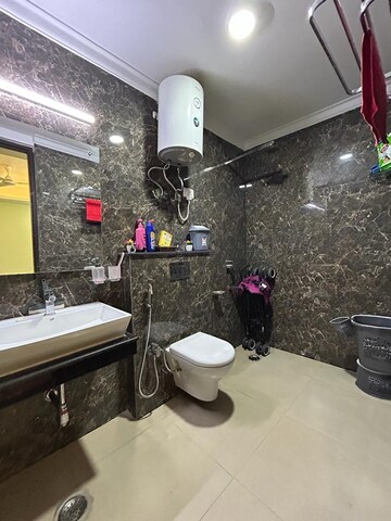 Attached Bathroom in 4 BHK Apartment at Saket – for Rent