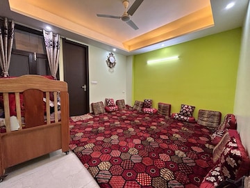 Living Room in 4 BHK Apartment at Saket – for Rent