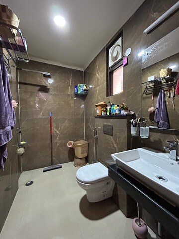 Attached Bathroom in 4 BHK Apartment at Saket – for Rent