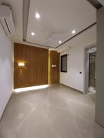 3 BHK 270 Sq.Yd. Builder Floor in DLF Building 10