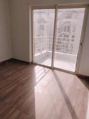 Room in 2 BHK Apartment at Paras Seasons, Sector 168 – for Sale