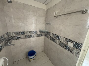 Bathroom in 3 BHK Apartment at Signature Global Prime, Sector 63a – for Rent