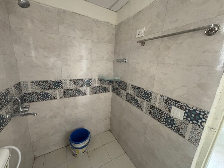 Bathroom, signature-global-prime 3 Bedroom 1300 Sq.Ft. Apartment In Sector 63a Gurgaon 8945182