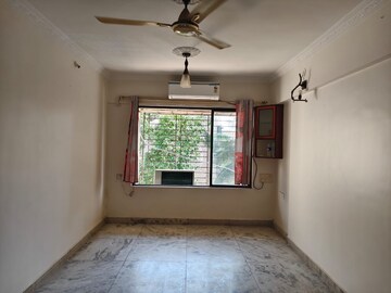 Room in 2 BHK Apartment at Hiranandani Gardens, Powai – for Rent