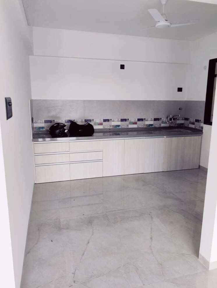 Kitchen, unique-youtopia 3 Bedroom 1650 Sq.Ft. Apartment In Kharadi Pune 8945178