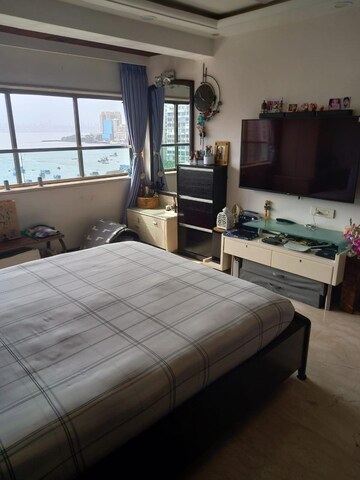 Bedroom in 3 BHK Apartment at Cuffe Parade – for Sale