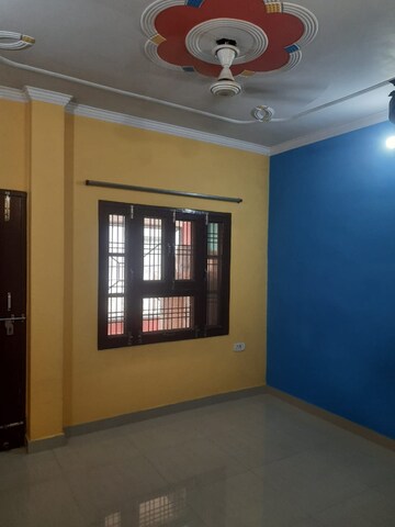 Room in 3 BHK Independent House at Raebareli Road – for Sale