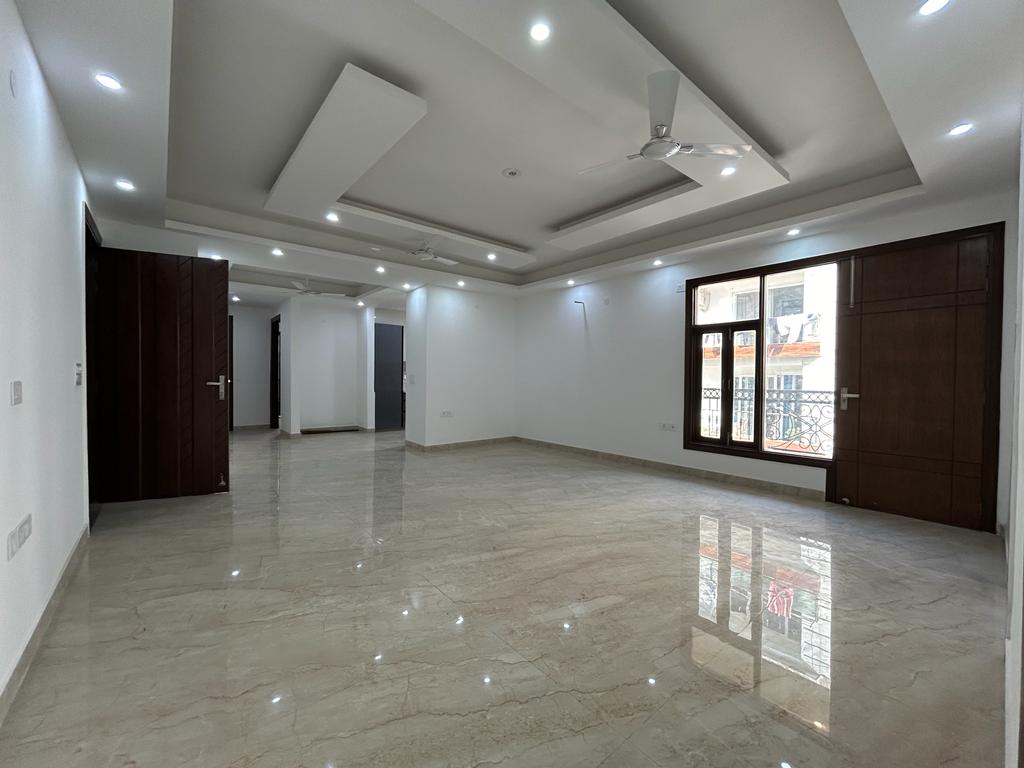 4 BHK Apartment For Rent in Saket