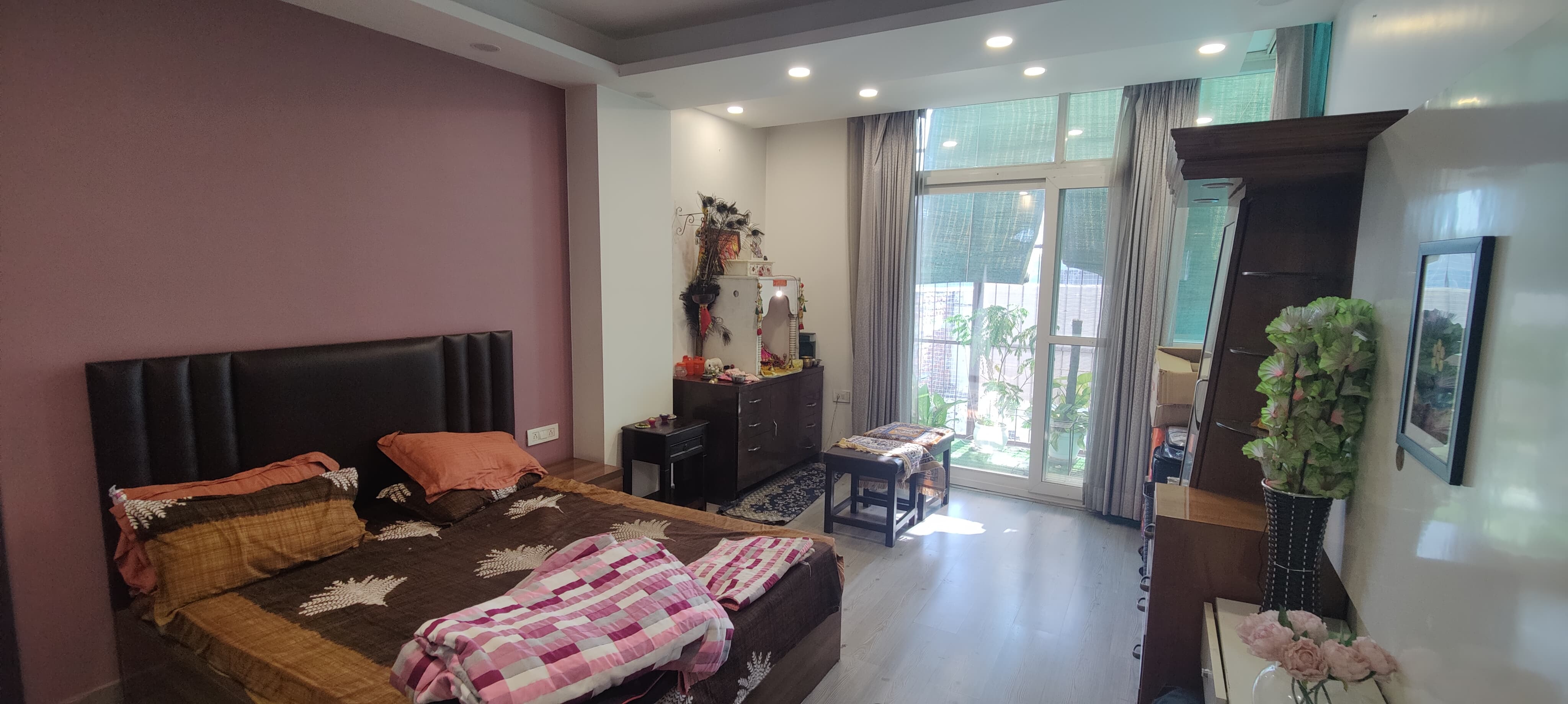 4 BHK + Servant Room Builder Floor For Rent in Sushant Lok I