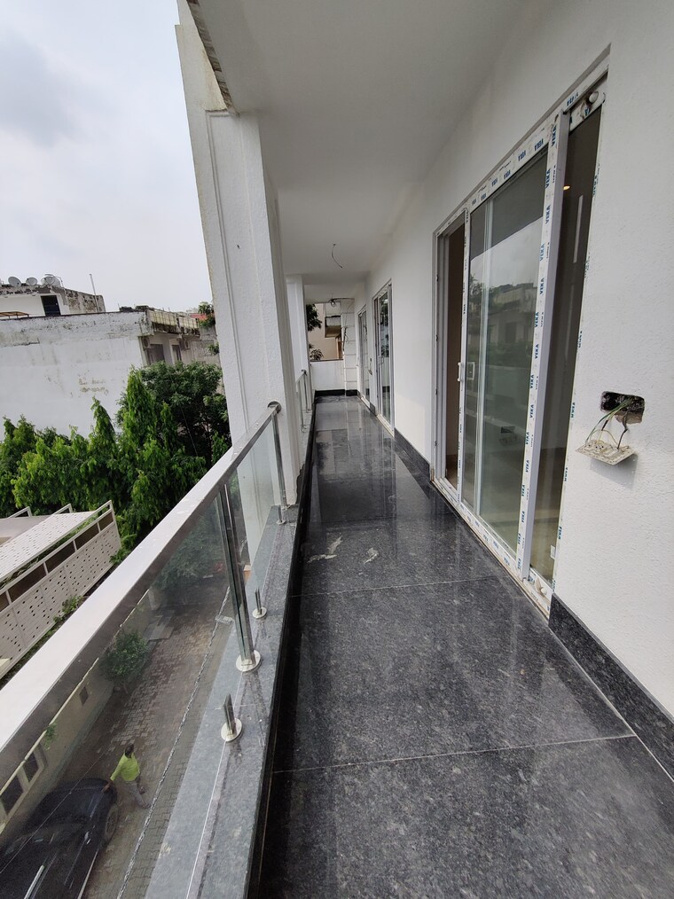 Balcony, dda-rosewood-apartments 4 Bedroom 2700 Sq.Ft. Builder Floor In Vasant Kunj Delhi 8945224