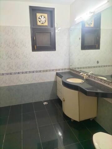 6+ BHK Independent House For Sale in Safdarjung Development Area
