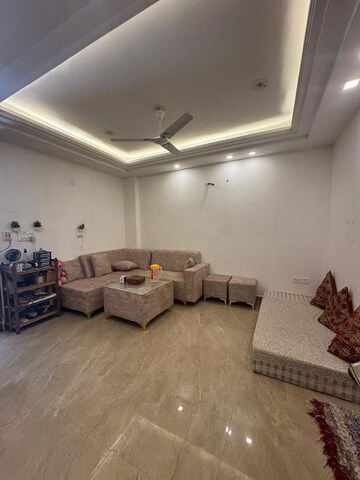 2 BHK Apartment For Rent in Saket