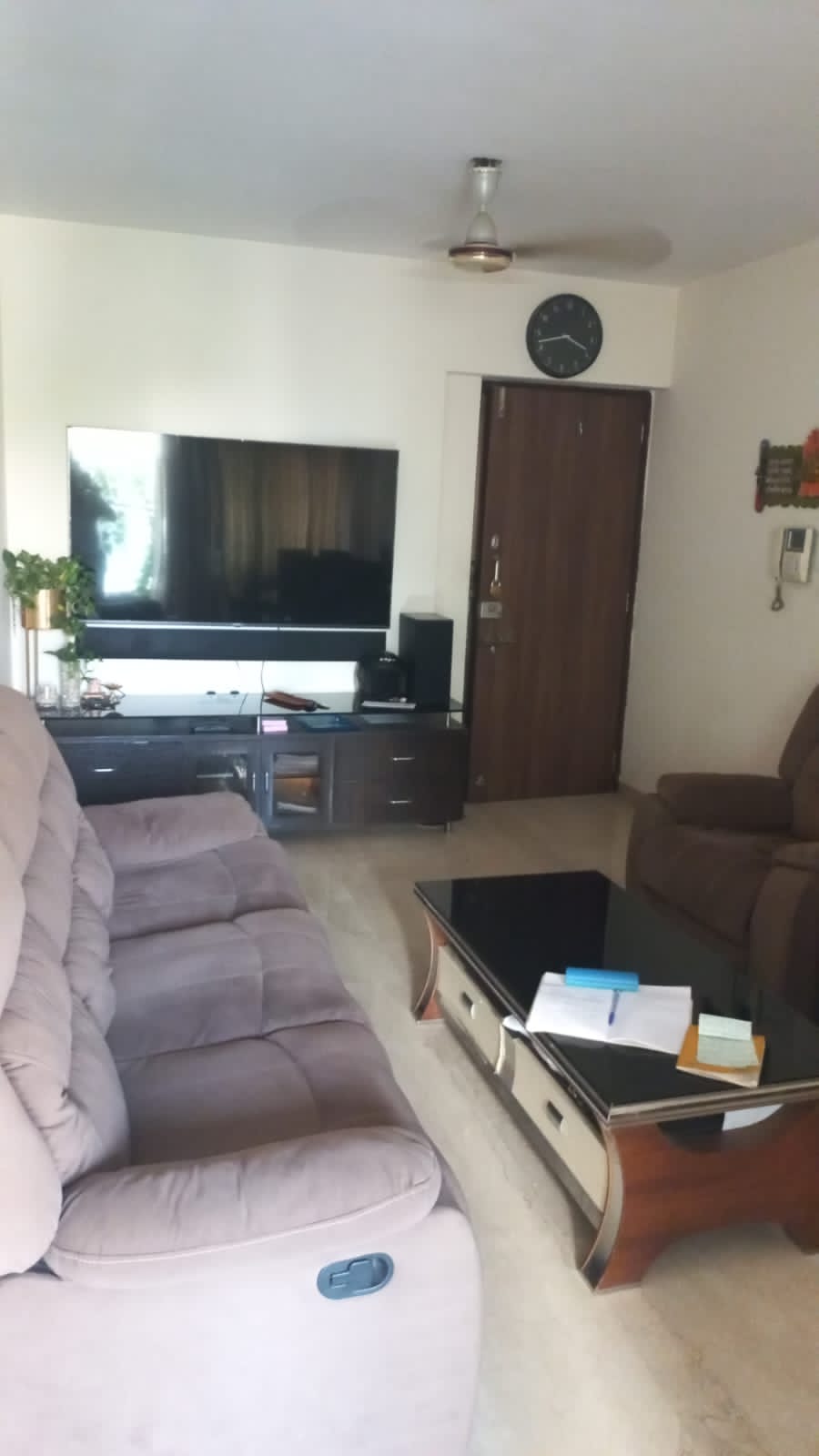 2 BHK Apartment For Rent in Premier Kailash Tower