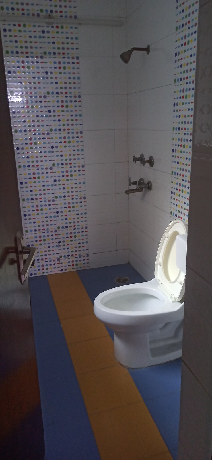 Bathroom, ansal-sushant-lok-i 3 Bedroom 215 Sq.Yd. Builder Floor In Sector 43 Gurgaon 8945326