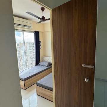 Room in  Pg at Kurla West – for Rent