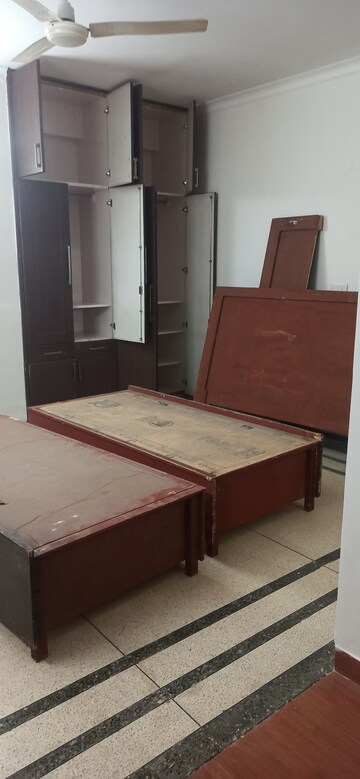 Kitchen in 3 BHK Builder Floor at Ansal Sushant Lok I, Sector 43 – for Rent