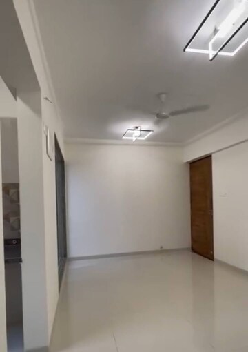 Room in 1.5 BHK Apartment at Marathon Nexzone, New Panvel – for Sale
