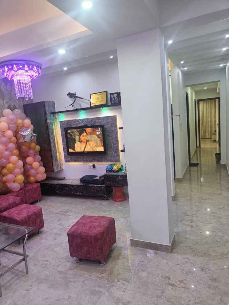 Living Room, saket 3 Bedroom 1450 Sq.Ft. Apartment In Saket Delhi 8945307