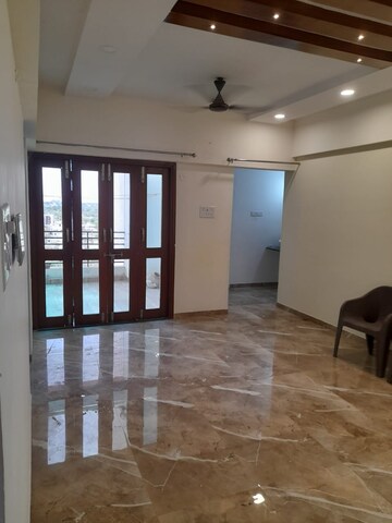 Room in 2 BHK Apartment at Manish Nagar – for Rent
