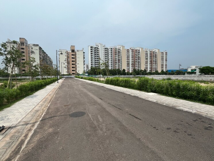 Exterior View, sector 77  273 Sq.Yd. Plot In Sector 77 Faridabad 8945341