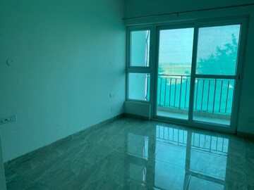 Room in 2.5 BHK Apartment at Sector 66 – for Rent