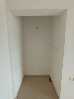 Room in 1 BHK Apartment at Lodha Casa Rio, Dombivli East – for Sale