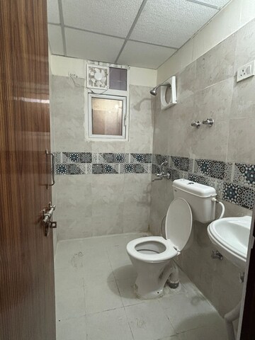 Bathroom in 2 BHK Apartment at Signature Global Prime, Sector 63a – for Rent