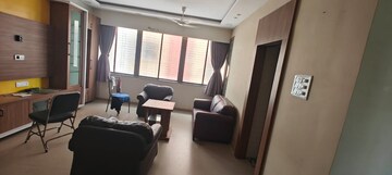 Team Area in 3 BHK Apartment at Matunga West – for Rent