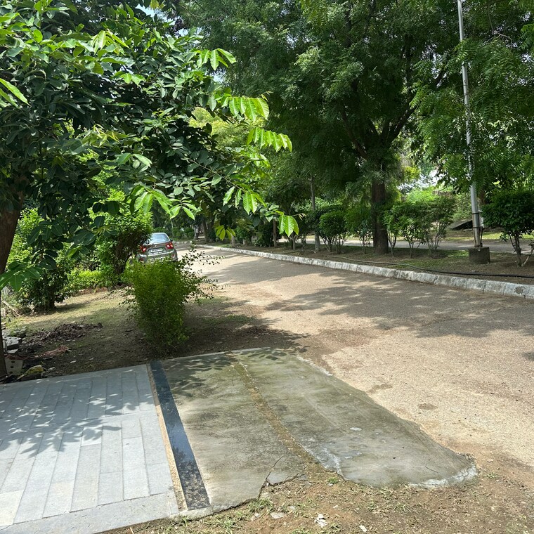 undefined, silver-oak-society  500 Sq.Mt. Plot In Judge Society Greater Noida 8945387