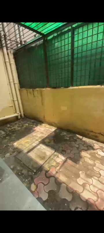 Kitchen in 2.5 BHK Builder Floor at Wave Prime Floors, Wave City – for Rent