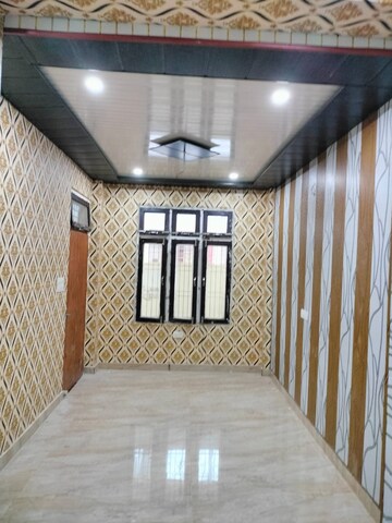 Room in 2 BHK Independent House at Rai Enclave, Deva Road – for Sale
