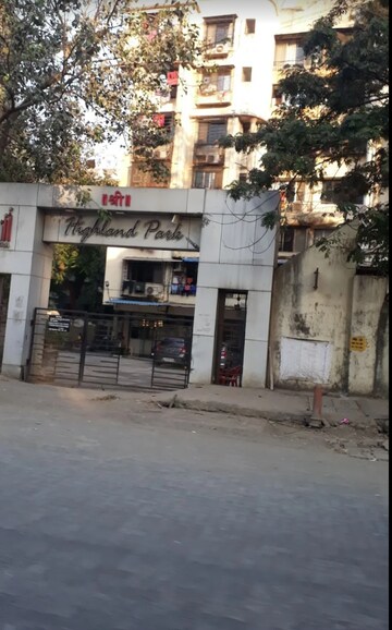 1 BHK Apartment – Exterior View View at Highland Park CHS, Kandivali West - for Rent