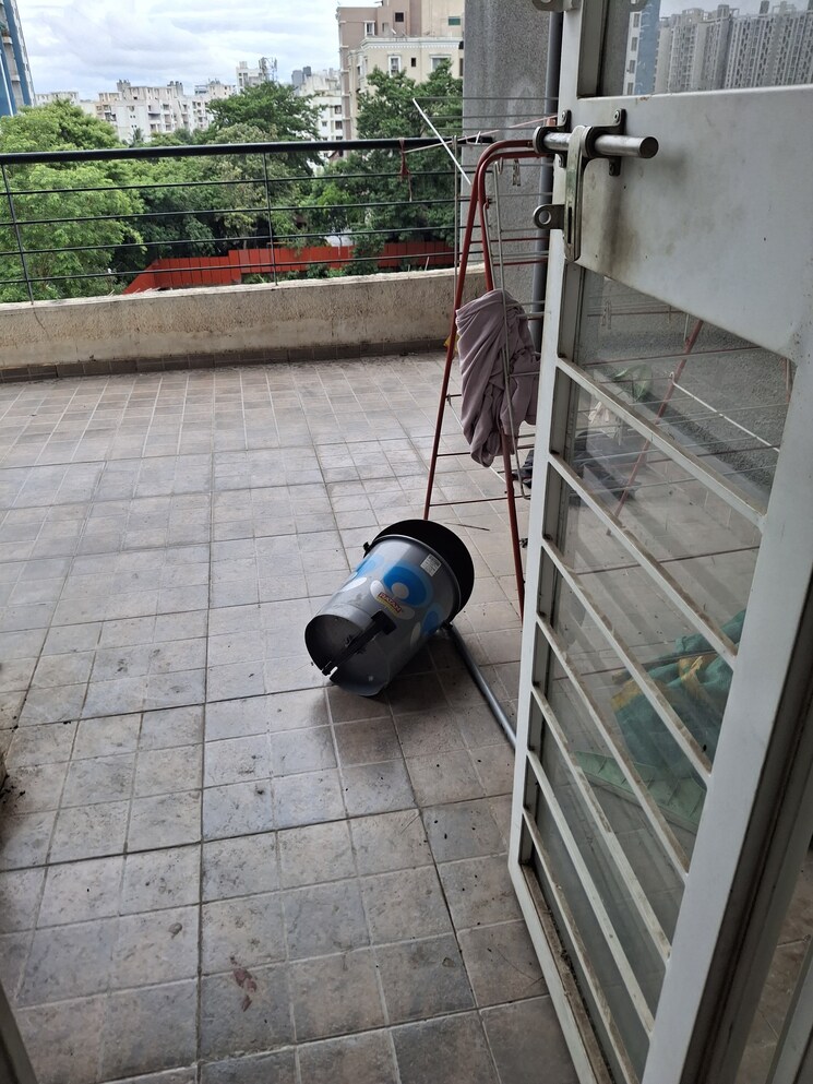 Balcony, rishikesh-seraph-supremus 2 Bedroom 901 Sq.Ft. Apartment In Bavdhan Pune 8945437