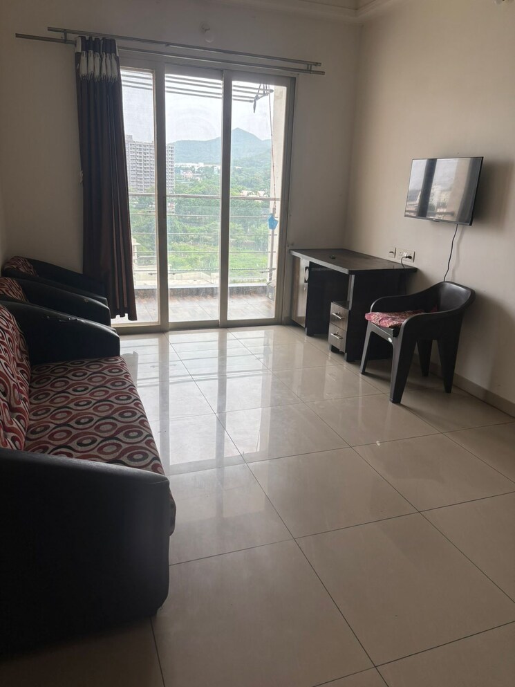 Living Room, kolte-patil-life-republic 1 Bedroom 600 Sq.Ft. Apartment In Hinjewadi Pune 8945423