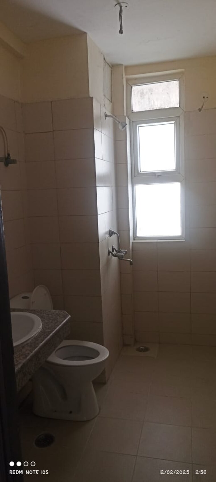 Bathroom, klj-greens 3.5 Bedroom 1707 Sq.Ft. Apartment In Sector 77 Faridabad 8945454