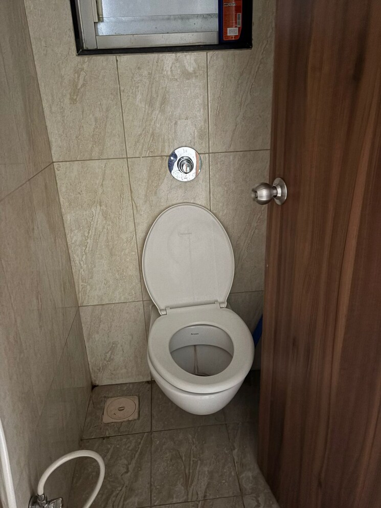 Bathroom, kolte-patil-life-republic 1 Bedroom 600 Sq.Ft. Apartment In Hinjewadi Pune 8945435