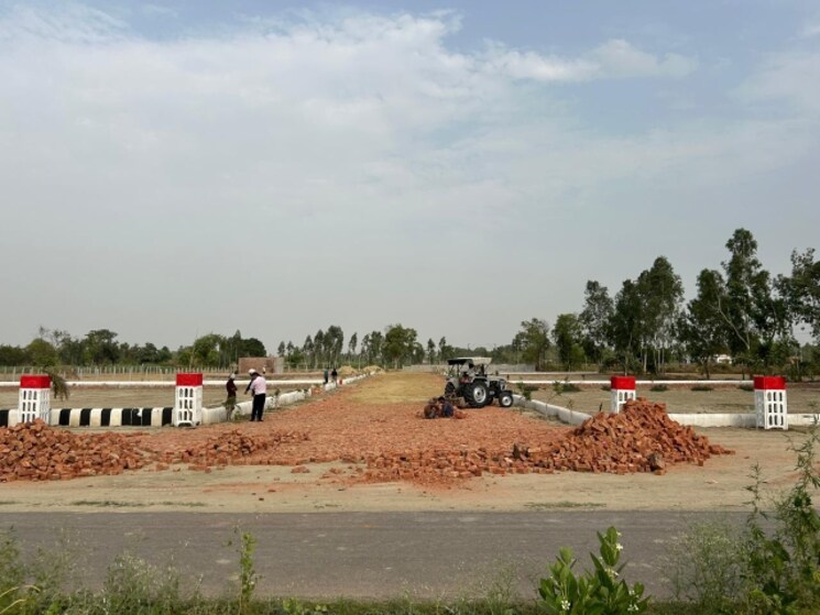 Exterior View, deva road  1000 Sq.Yd. Plot In Deva Road Lucknow 8945455