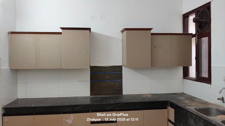 Kitchen, dhakoli 3 Bedroom 150 Sq.Yd. Apartment In Dhakoli Zirakpur 8945483