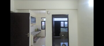 2 BHK Apartment For Rent in OP Floridaa, Sector 82