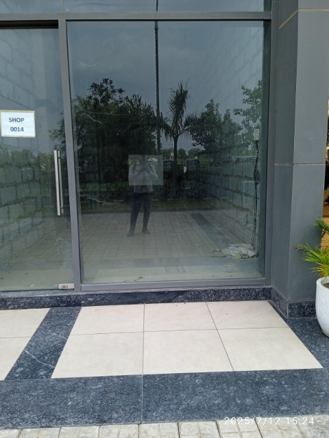 Office Space For Sale in SVH 83 Metro Street