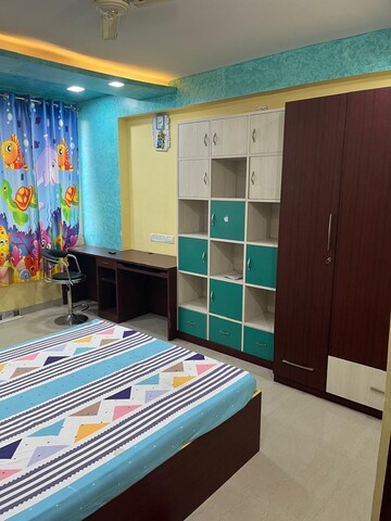 Bedroom in 3 BHK Apartment at Morabadi – for Rent