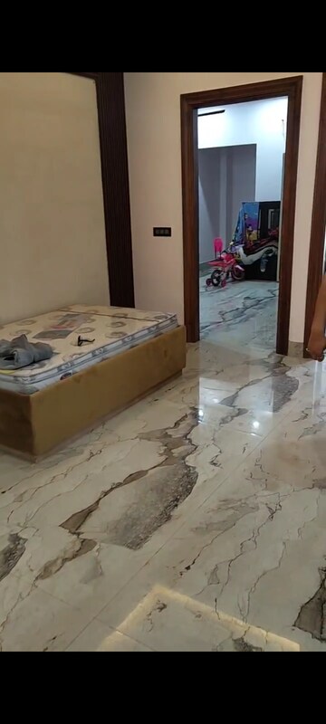 Bedroom in 3 BHK Villa at Wave City, Wave City – for Rent
